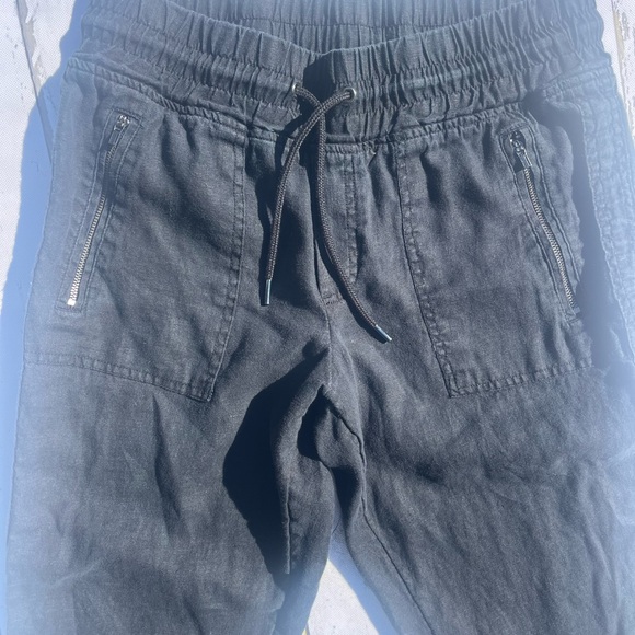 Athleta Black Jogger Pants 6 petite LINEN - Picture 3 of 9